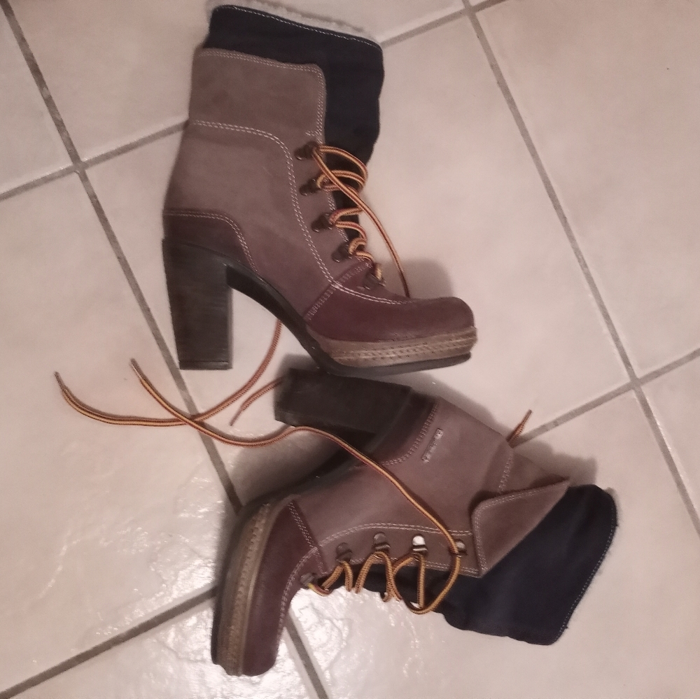 Diesel boots size 7